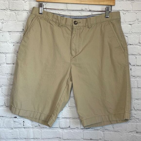 Tommy Hilfiger Men’s Khaki Shorts size 34 - Picture 1 of 6